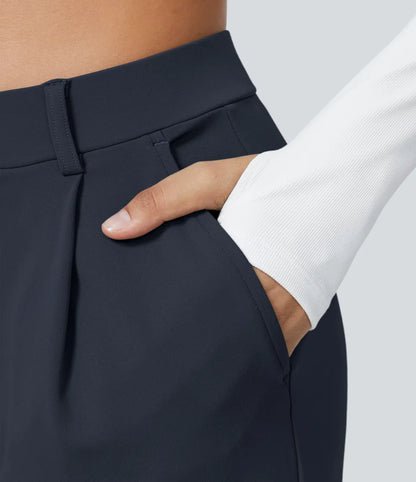 Pantalon tailleur ALARA Flex™ DayStretch à taille haute, coupe droite, avec poches pratiques.