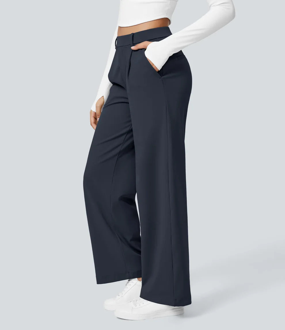 Pantalon tailleur ALARA Flex™ DayStretch à taille haute, coupe droite, avec poches pratiques.